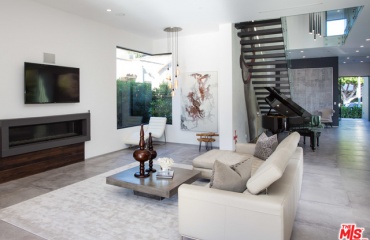 415 N. Martel,Los Angeles,Los Angeles,California,United States 90036,House,N. Martel,1008