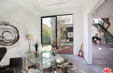 415 N. Martel,Los Angeles,Los Angeles,California,United States 90036,House,N. Martel,1008