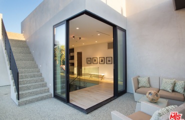 415 N. Martel,Los Angeles,Los Angeles,California,United States 90036,House,N. Martel,1008