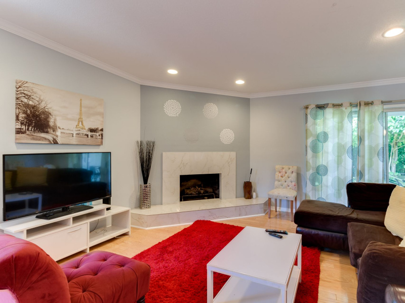 5049 serrania, los Angeles, California, United States 91364, ,House,Fim Location Rental,serrania,1074