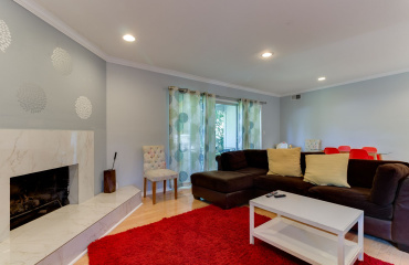 5049 serrania, los Angeles, California, United States 91364, ,House,Fim Location Rental,serrania,1074