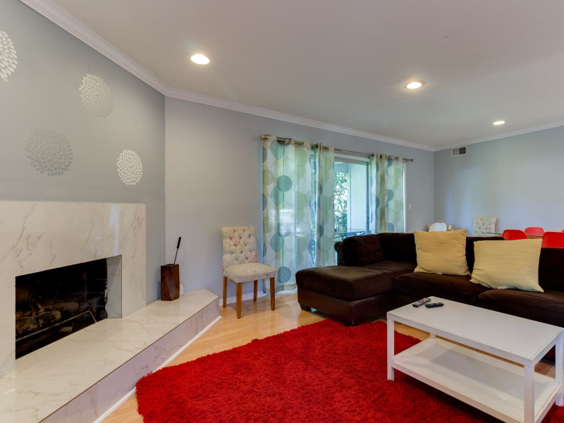 5049 serrania, los Angeles, California, United States 91364, ,House,Fim Location Rental,serrania,1074