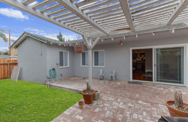 23109 mariano, los angeles, California, United States 91367, ,House,Vacation Rental,mariano,1077