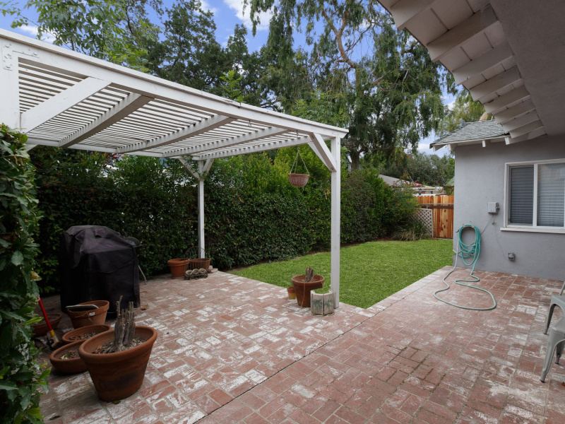 23109 mariano, los angeles, California, United States 91367, ,House,Vacation Rental,mariano,1077