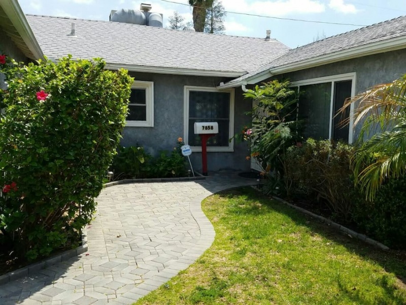 7858 Jamieson Ave.,Los Angeles,California,United States 91335,House,7858 Jamieson Ave. ,1011