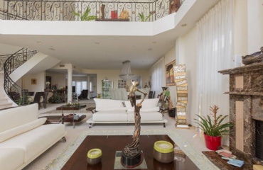 205 N. Palm Dr.,Beverly Hills,California,United States 90210,House,205 N. Palm Dr. ,1018