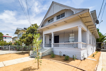 Los Angeles, Los Angeles, California, United States 90005, ,House,Fim Location Rental,1033