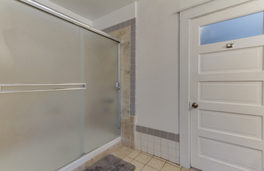 4825 Mascot St., Los Angeles, Los Angeles, California, United States 90019, ,House,Vacation Rental,Mascot St. ,1046