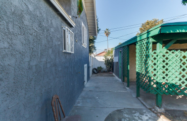 4825 Mascot St., Los Angeles, Los Angeles, California, United States 90019, ,House,Vacation Rental,Mascot St. ,1046