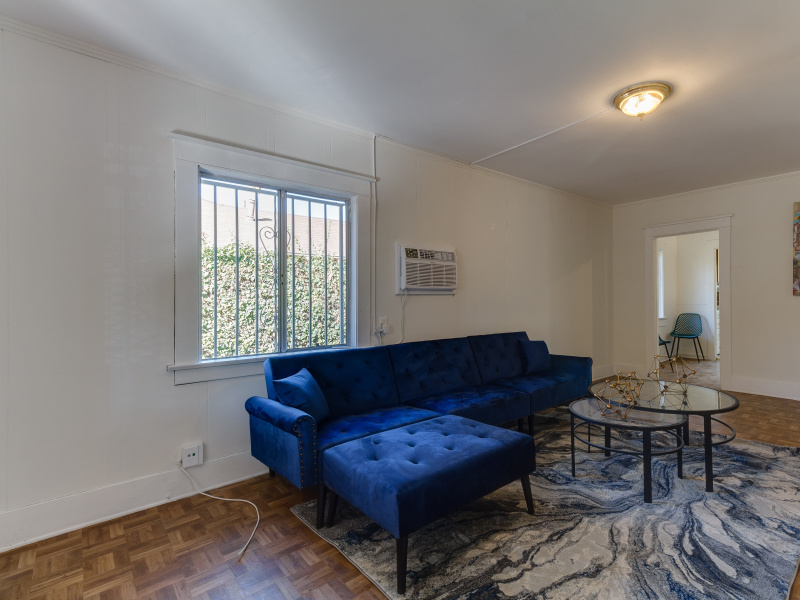 4825 Mascot St., Los Angeles, Los Angeles, California, United States 90019, ,House,Vacation Rental,Mascot St. ,1046