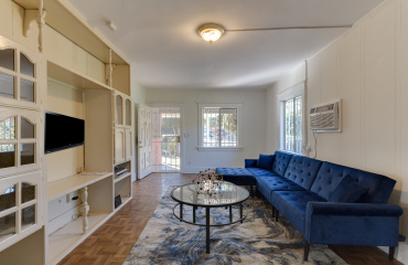 4825 Mascot St., Los Angeles, Los Angeles, California, United States 90019, ,House,Vacation Rental,Mascot St. ,1046