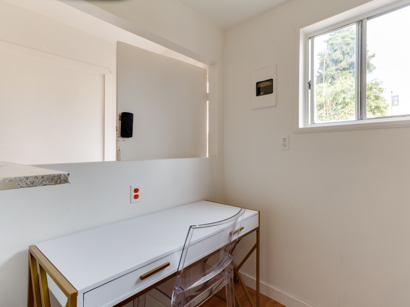 2036 S. Curson St.,los angeles,California,United States 90016,House,S. Curson St. ,1047