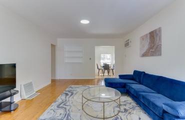 138-140 madison ave, los angeles, California, United States 90004, ,House,Fim Location Rental,madison ave,1050