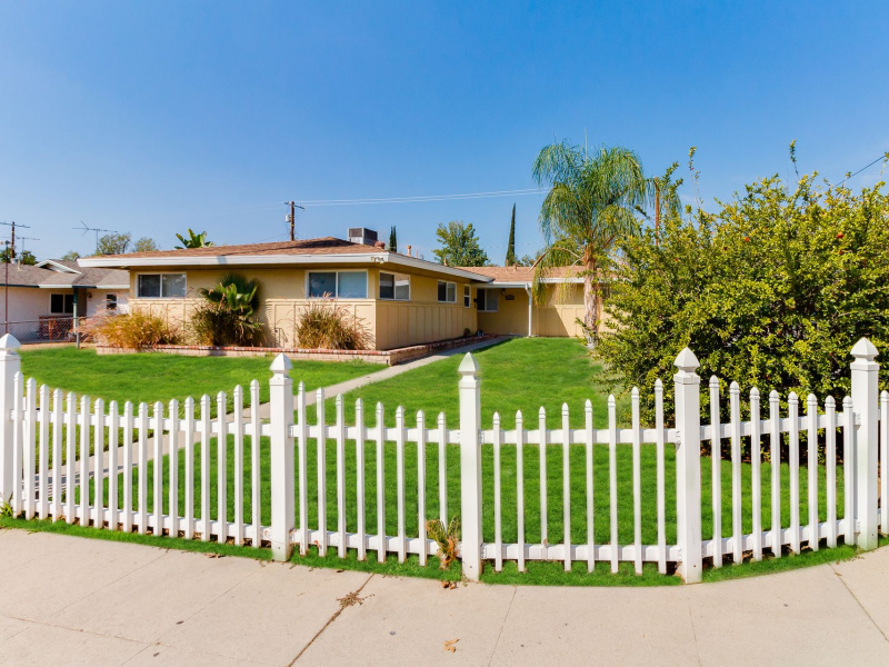 11257 Collett, Granada Hills, los angeles, California, United States 91344, ,House,Vacation Rental,Collett,1065