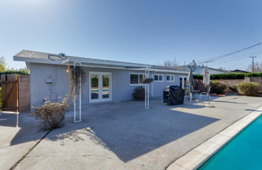 6927 Birchton, West Hills, Los Angeles, California, United States 91307, ,House,Vacation Rental,Birchton,1067