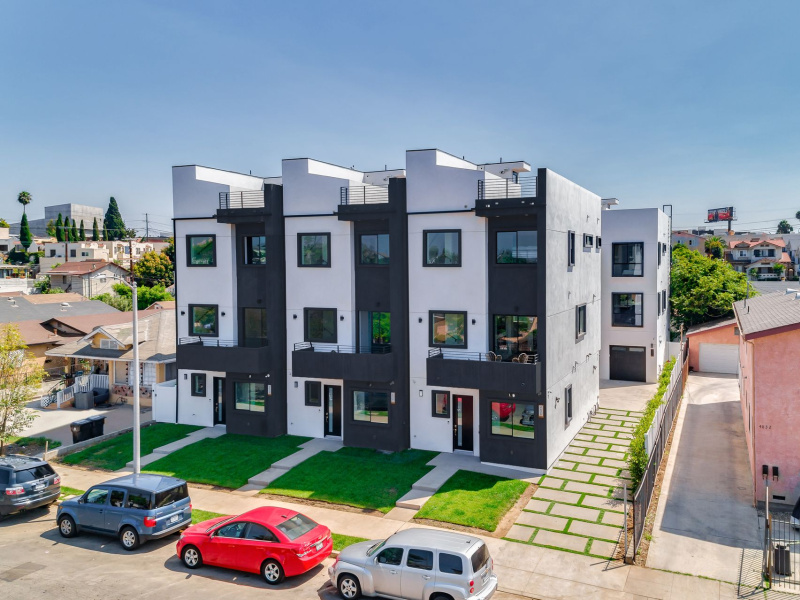 4826 pickford, los angeles, los angeles, California, United States 90019, 24 Bedrooms Bedrooms, ,21 BathroomsBathrooms,Villa,Vacation Rental,pickford,1069