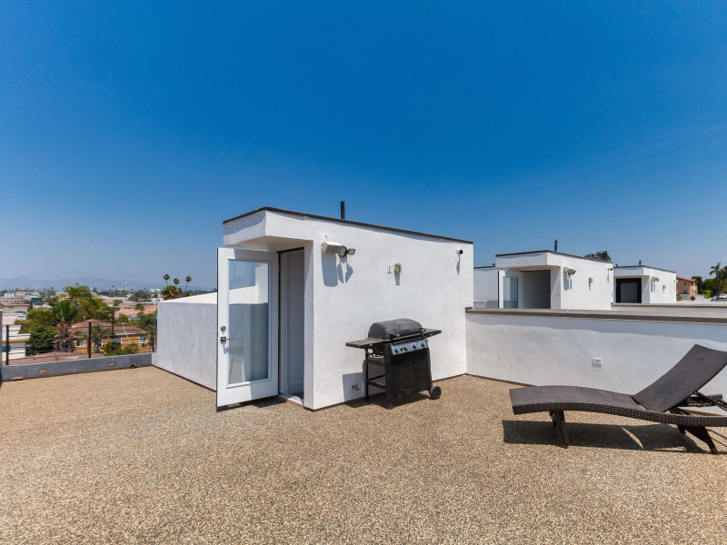 4826 pickford, los angeles, los angeles, California, United States 90019, 24 Bedrooms Bedrooms, ,21 BathroomsBathrooms,Villa,Vacation Rental,pickford,1069